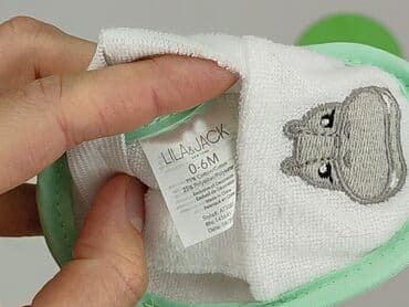 wyprofilowane kapcie dla dzieci: Baby shoes, 15 and less, condition - Perfect — 4