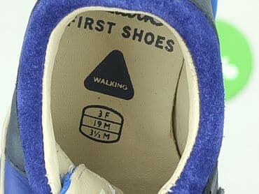 marynarki pull and bear: Buciki niemowlęce, Clarks, 19, stan - Idealny — 4