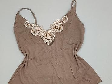 fb sister top: Bluzka damska, rozmiar S — 1