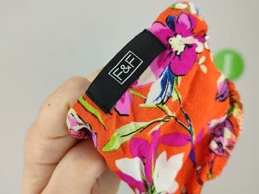 aplikacje z ubraniami: F&F, Bluzka damska, rozmiar M — 4