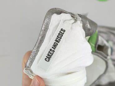 modna sukienki: Sukienka damska, rozmiar S — 4