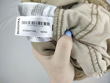 cargo bershka: Bershka, Spodnie 3/4 damskie, rozmiar XS — 4