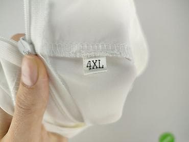 Жіночий одяг: Жіноча блуза, розмір 4XL — 4