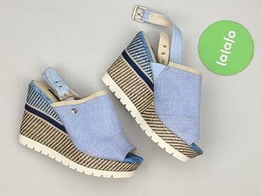 adidas foam klapki: Sandały damskie, 39 — 2