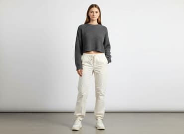 spodnie ze ściągaczem na dole: Material trousers for women, size M — 1