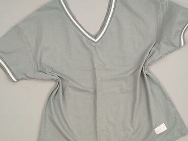 t shirty damskie z dekoltem v: Women`s T-shirt, size M — 1