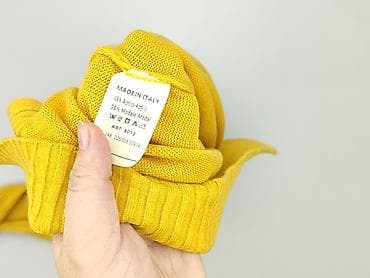 akrylowy sweter: Sweter damski, rozmiar One size — 4