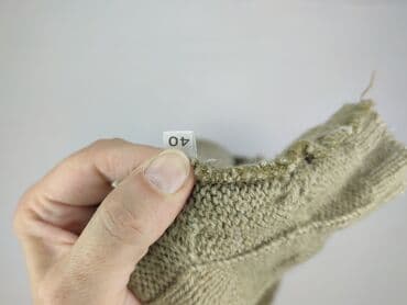sweter w paski h: Светр жіночий, розмір L — 4