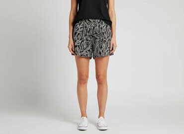 czarne krótkie spodenki sinsay: Sinsay, Szorty damskie, rozmiar L — 7