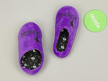 kapcie mops: Kapcie 33, Używany — 2