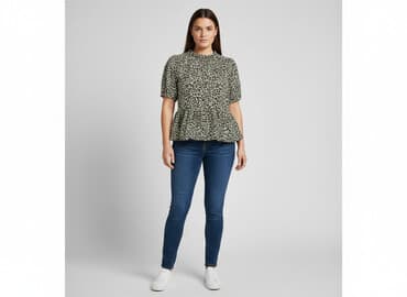 bluzki z baskinką duże rozmiary: Simply Be, Bluzka damska, rozmiar 3XL — 6