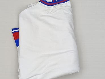 1 t: Bluza damska
, rozmiar One size — 6