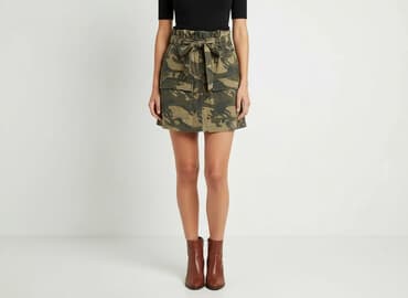 stradivarius cargo: Stradivarius, Women`s skirt, size L — 1