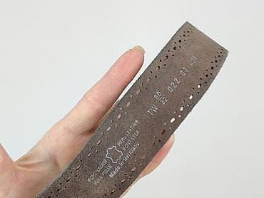 Hats and caps: Belt, Male, condition - Perfect at lalafo.pl — 4 Hats and caps: Belt, Male, condition - Perfect — 4