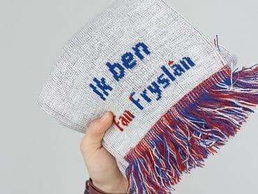 h: Scarf, Male, condition - Perfect — 5