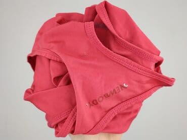 box z koszulkami piłkarskimi: Top damski, rozmiar S — 7