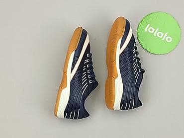 kurtka pull bear: Buty sportowe 30, Używany — 4