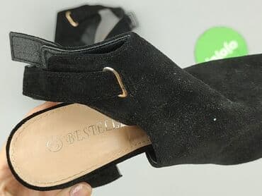 kapcie z piętą: Sandals for women, size 37 — 5