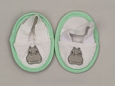 wyprofilowane kapcie dla dzieci: Baby shoes, 15 and less, condition - Perfect — 1