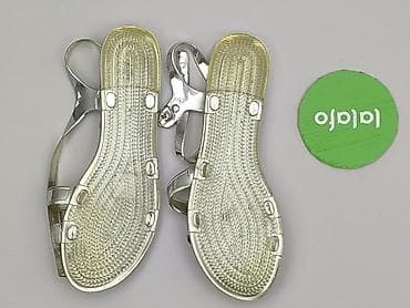 crocs c 9: Sandals for women, size 39 — 3
