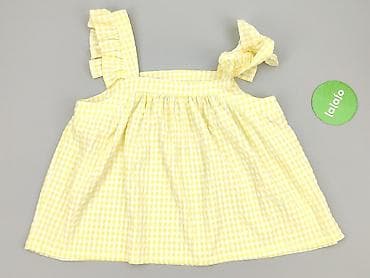 biale sandaly na platformie: Bluzka damska, rozmiar S — 3