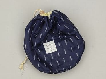 dodatki do zielonej sukienki: Toiletry bag, condition - Perfect — 1