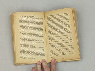 Książki: Książka, gatunek - Literatura faktu, stan - Bardzo dobry — 3