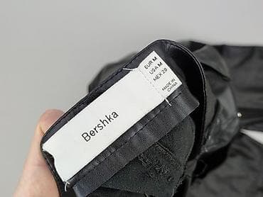 czarne levisy: Bershka, Spodnie materiałowe damskie, rozmiar M — 5