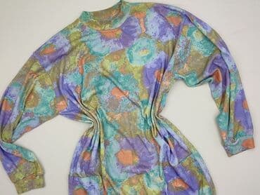 Bluzy: Bluza damska
, rozmiar L