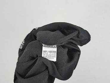 t shirt basic hm: Women`s T-shirt, size S — 4