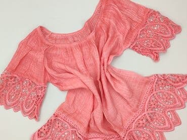 bluzki z opadającymi ramionami: Women's blouse, size One size — 1