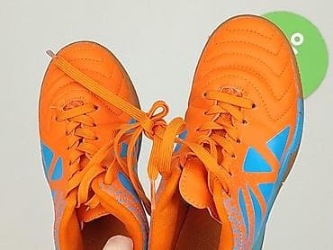 koszulki amazon: Buty sportowe 30, Używany — 4