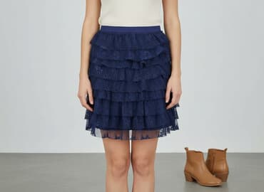 spódniczka ze sznurowaniem: Spódnica damska, rozmiar S — 7