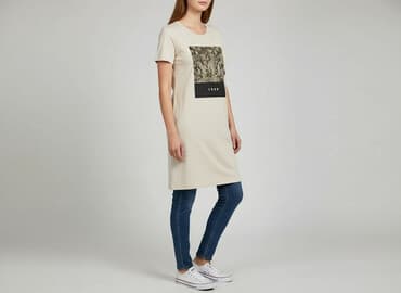 długie t shirty oversize: Sukienka damska, rozmiar S — 1