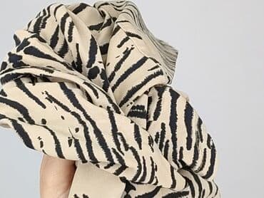 top z piórami mango: T-shirt damski, rozmiar M — 7