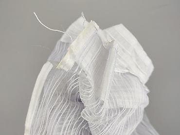 obrus: Biała firanka panelowa z ozdobną koronką i frędzlami z koralików - — 3