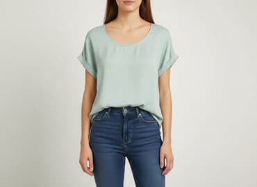 bluzki z krótkim rękawem dla chłopca: Bluzka damska, rozmiar S — 7