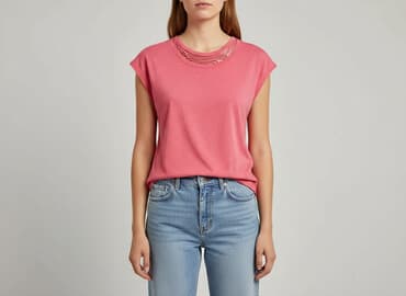 ccc rabat na sandały: T-shirt damski, rozmiar S — 7