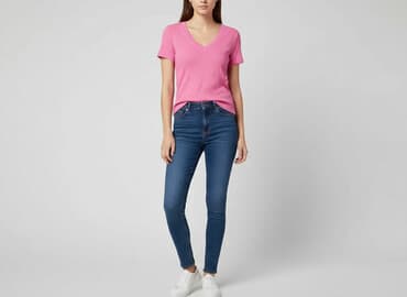 koszulki damskie z dekoltem v: T-shirt damski, rozmiar S — 1