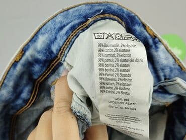 krótkie spodenki i nogi z cellulitem: Janina, Szorty damskie, S — 5