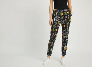 buty zimowe stradivarius: Stradivarius, Spodnie materiałowe damskie, rozmiar XS — 6