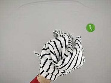 oversized t shirty basic: House, Футболка жіноча, розмір M — 6