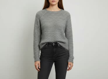 sweter piórkowy: Светр жіночий, розмір S — 1