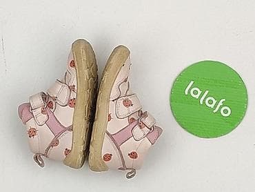 szorty oversize: Buciki niemowlęce, 23, stan - Bardzo dobry — 3