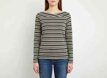 bluzki dla 70 latki: Esprit, T-shirt damski, rozmiar S — 7