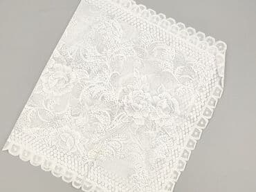 Obrus 105 x 60, kolor - Biały, stan - Idealny