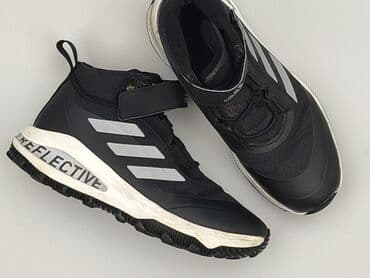 ewtex buty: Кросівки Adidas, 37, Б/в на lalafo.pl — 1 ewtex buty: Кросівки Adidas, 37, Б/в — 1