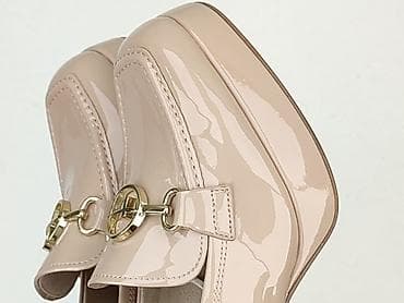 relaks kozaki: Tamaris, Półbuty damskie, rozmiar 38 — 8