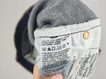 pull i bear: Levi’s, Jeansy dla mężczyzn, rozmiar L — 4