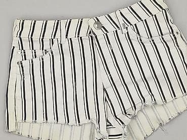 ubrania w paski: Bershka, Szorty damskie, rozmiar XS — 1